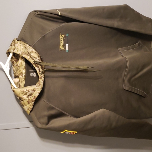 Eagles hoodie - Picture 1 of 6